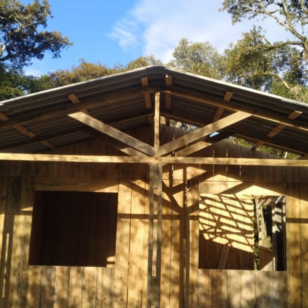 construção de casa de madeira em curitiba